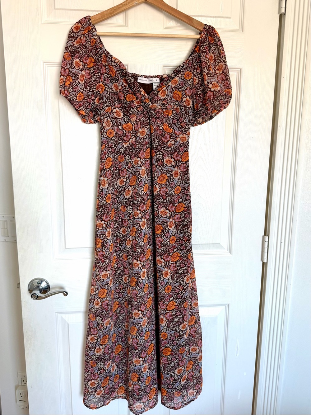 Floral Puff-Sleeve Maxi Dress Fall Colors